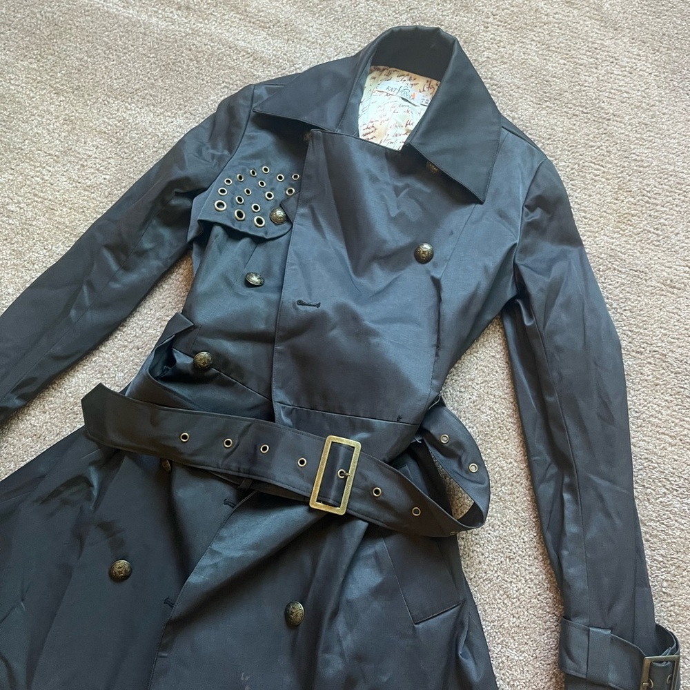 VTG 00’s / Y2K Kat Von D Los Angeles Women’s Trench Coat - Picture 3 of 9